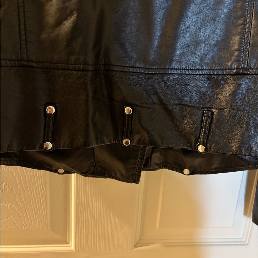 En Creme Black Bomber Jacket Large - Picture 11 of 11